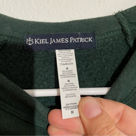 Kiel James Patrick leaf peeper embroidered forest green sweatshirt for fall - Picture 6 of 7